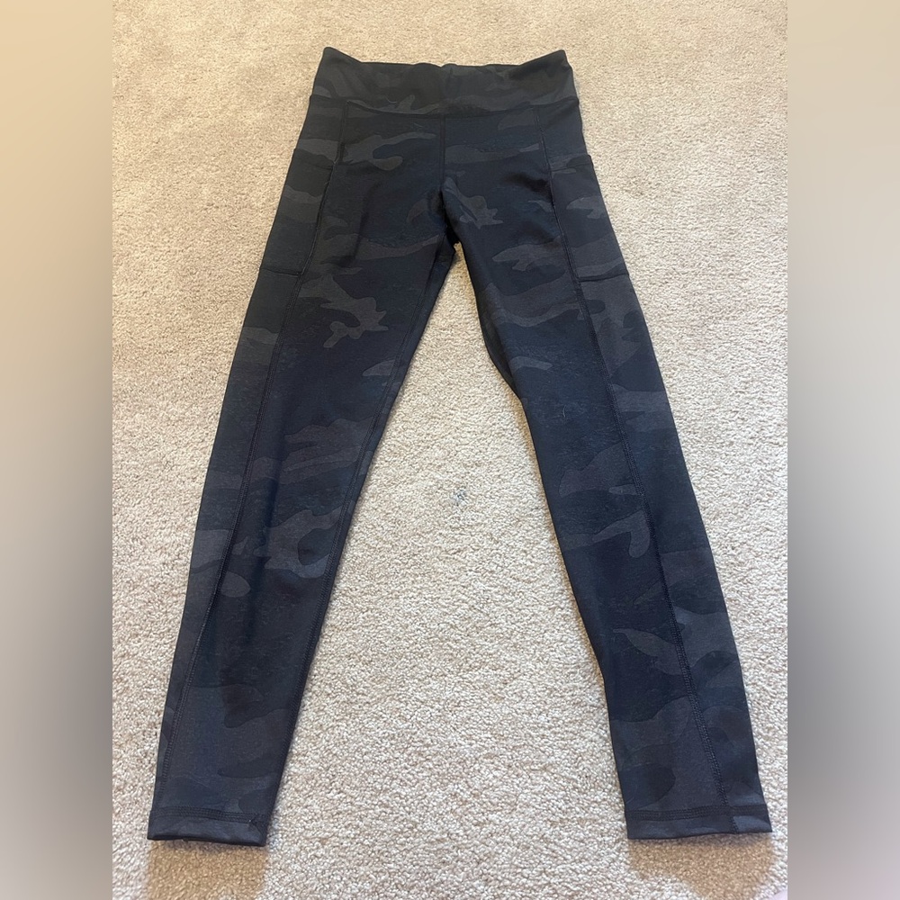 Aeropostale Dark Camouflage Leggings